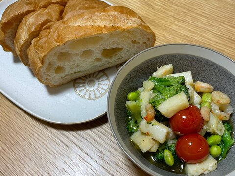 冷凍食品で作る簡単アヒージョ